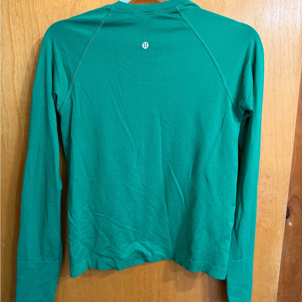 lululemon athletica Long Sleeve Crew Neck Top - Picture 2 of 3